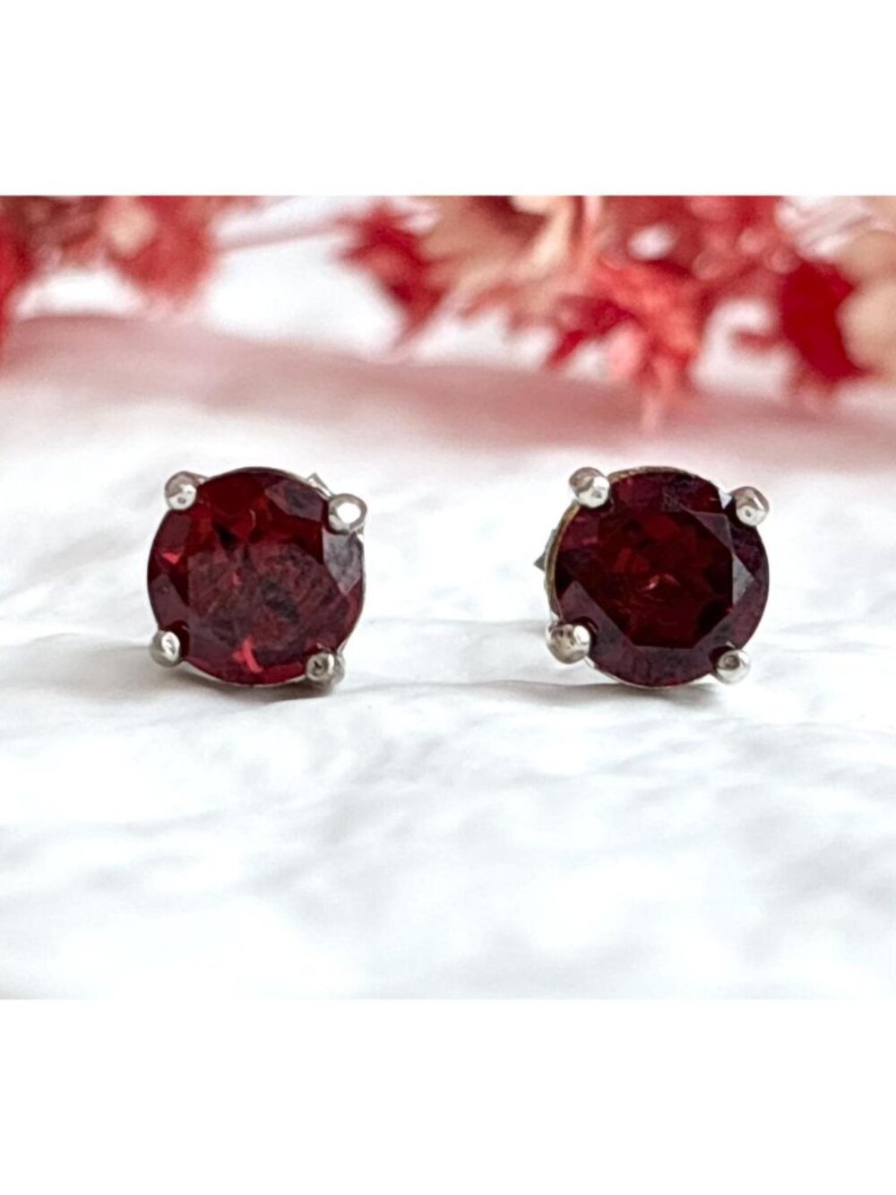Garnet Gemstone Round Cut Minimalist Vintage Sterling Silver 925 Stud Earrings